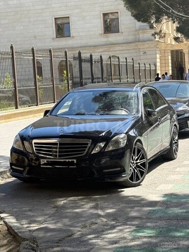 Mercedes E 350 2010, 335,000 km - 3.5 l - Bakı