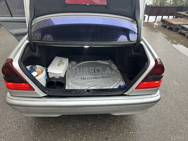 Mercedes C 200 1999, 210,376 km - 2.0 l - Bakı
