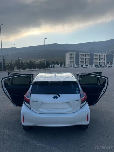 Toyota Aqua 2017, 195,665 km - 1.5 l - Bakı