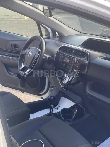 Toyota Aqua 2017, 195,665 km - 1.5 l - Bakı