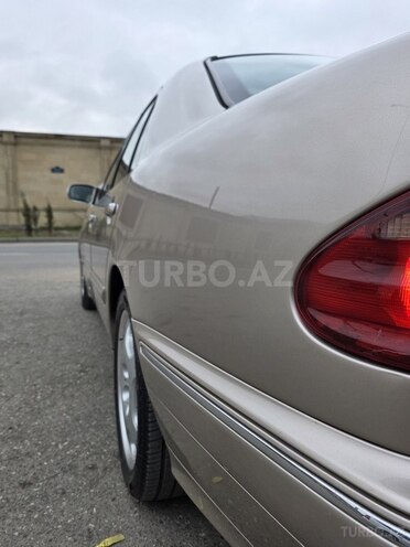 Mercedes E 240 1999, 275,000 km - 2.4 л - Bakı