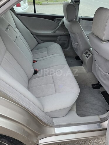 Mercedes E 240 1999, 275,000 km - 2.4 л - Bakı