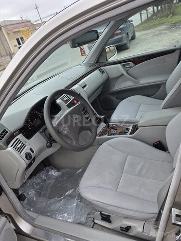 Mercedes E 240 1999, 275,000 km - 2.4 л - Bakı