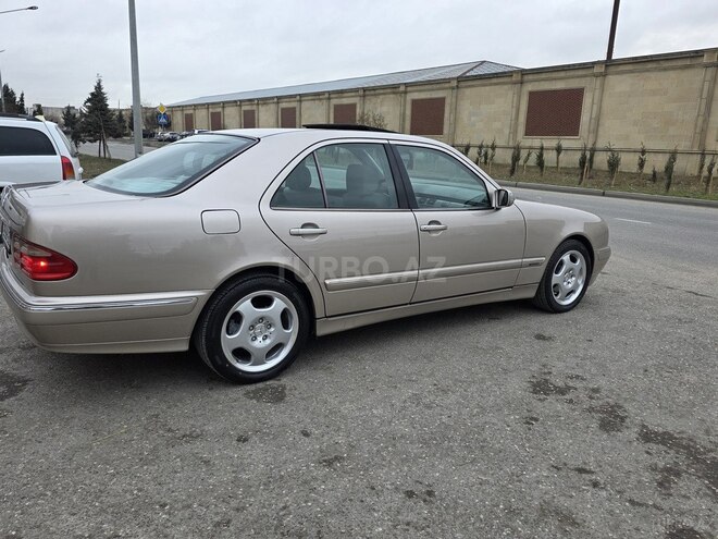 Mercedes E 240 1999, 275,000 km - 2.4 л - Bakı