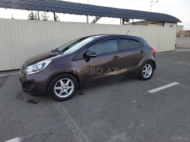 Kia Rio 2011, 261,000 km - 1.1 l - Gəncə