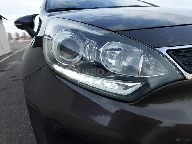 Kia Rio 2011, 261,000 km - 1.1 l - Gəncə