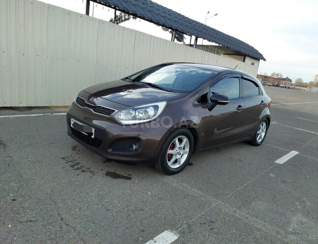 Kia Rio 2011, 261,000 km - 1.1 l - Gəncə