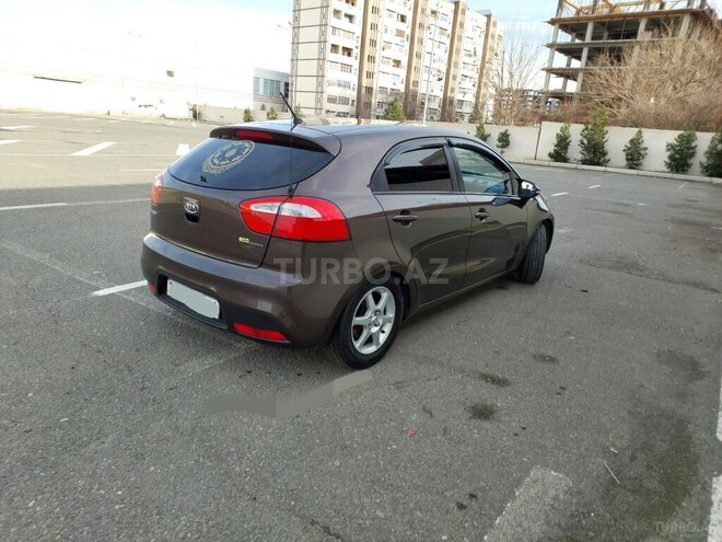 Kia Rio 2011, 261,000 km - 1.1 l - Gəncə