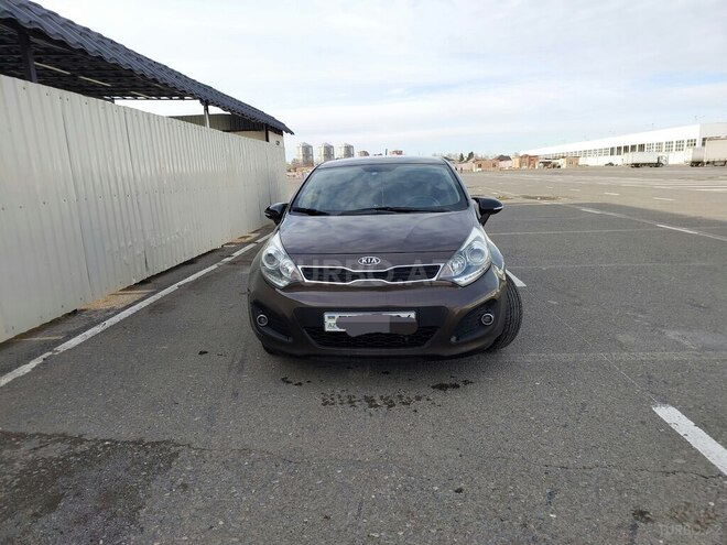 Kia Rio 2011, 261,000 km - 1.1 l - Gəncə