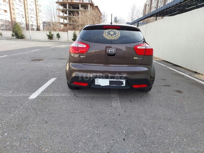 Kia Rio 2011, 261,000 km - 1.1 l - Gəncə