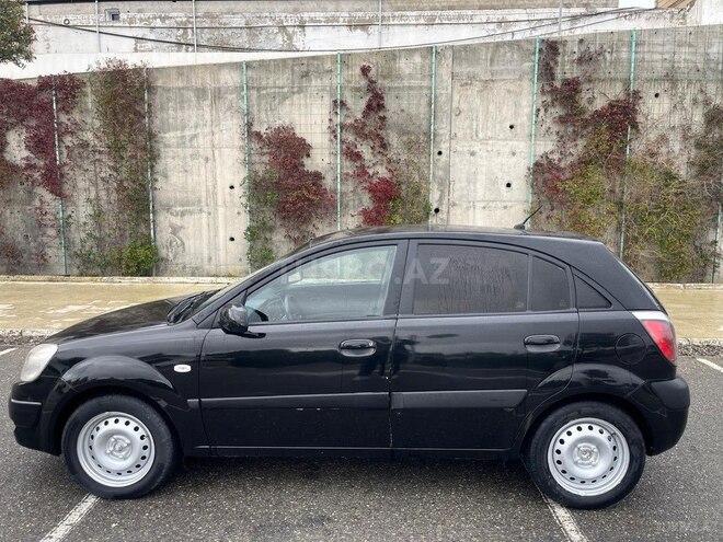 Kia Rio-6