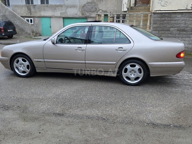 Mercedes E 240 1999, 275,000 km - 2.4 л - Bakı