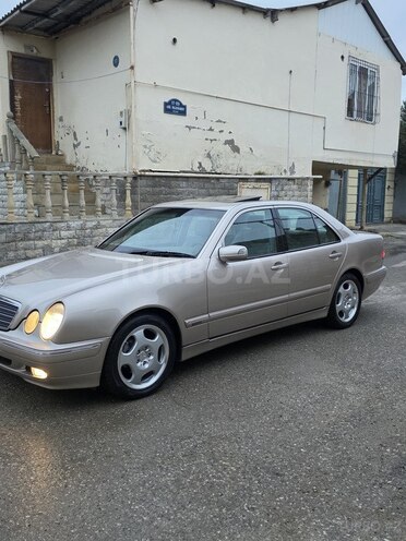Mercedes E 240 1999, 275,000 km - 2.4 л - Bakı