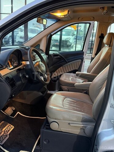 Mercedes Viano-15