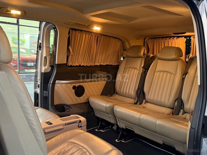 Mercedes Viano-21