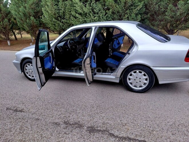 Mercedes C 200 1999, 315,243 km - 2.0 l - Bakı