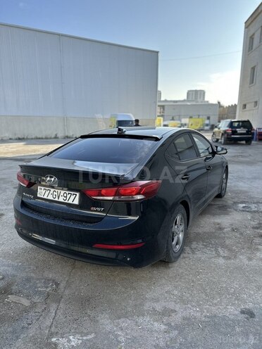 Hyundai Avante 2016, 173,996 km - 1.6 л - Bakı