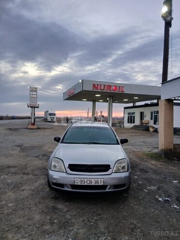 Opel Vectra 2004, 230,000 km - 1.9 l - İmişli