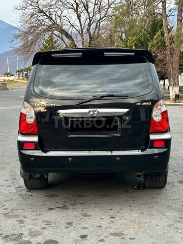 Hyundai Terracan 2003, 280,000 km - 2.9 l - Qax