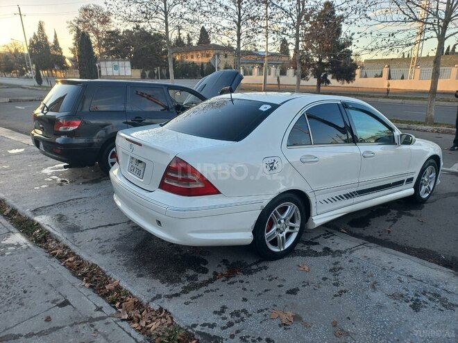 Mercedes C 240 2002, 236,000 km - 2.6 l - Gəncə