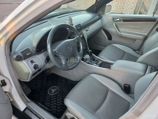 Mercedes C 240 2002, 236,000 km - 2.6 l - Gəncə
