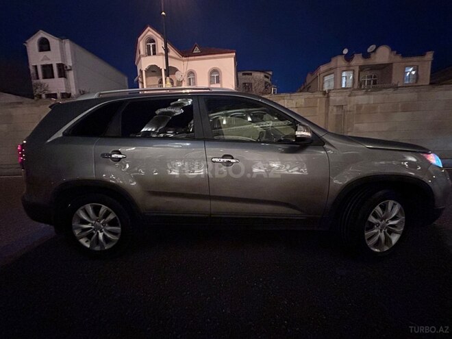 Kia Sorento 2011, 254,000 km - 2.0 l - Bakı