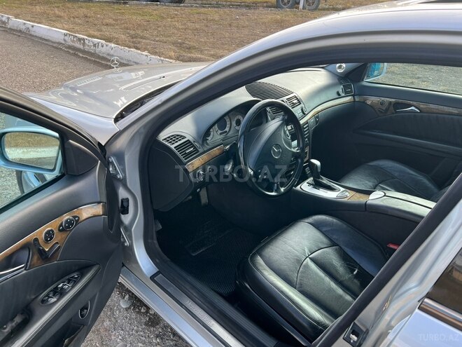 Mercedes E 320 2002, 285,000 km - 3.2 l - Şəmkir