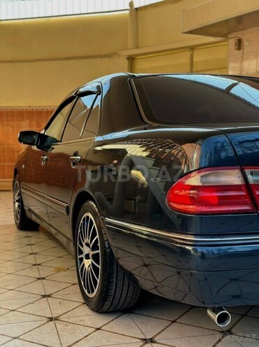Mercedes E 230 1997, 227,300 km - 2.3 l - Gəncə