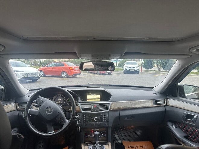 Mercedes E 250 2009, 277,000 km - 2.1 l - Bakı