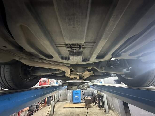 Mercedes E 250 2009, 277,000 km - 2.1 l - Bakı