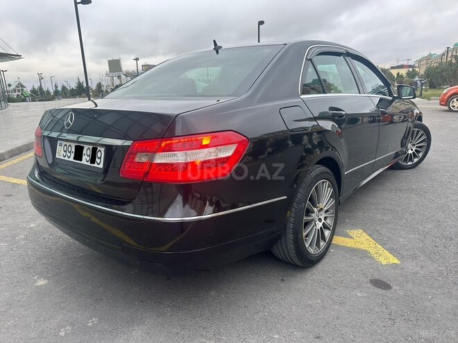 Mercedes E 250 2009, 277,000 km - 2.1 l - Bakı