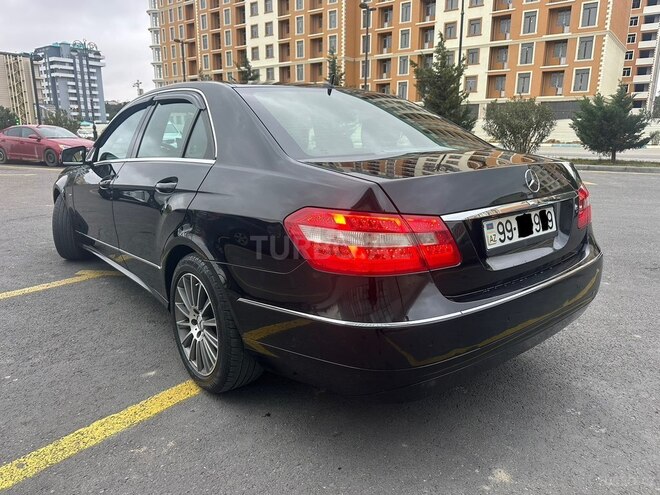 Mercedes E 250 2009, 277,000 km - 2.1 l - Bakı