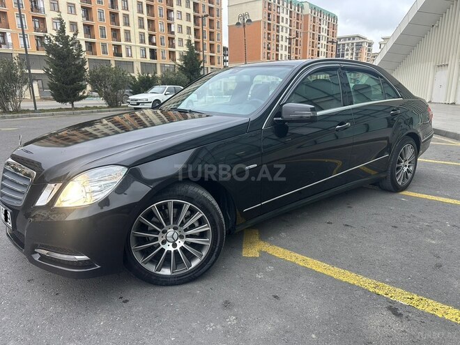 Mercedes E 250 2009, 277,000 km - 2.1 l - Bakı