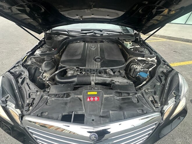 Mercedes E 250 2009, 277,000 km - 2.1 l - Bakı