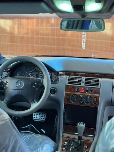 Mercedes E 230 1997, 227,300 km - 2.3 l - Gəncə
