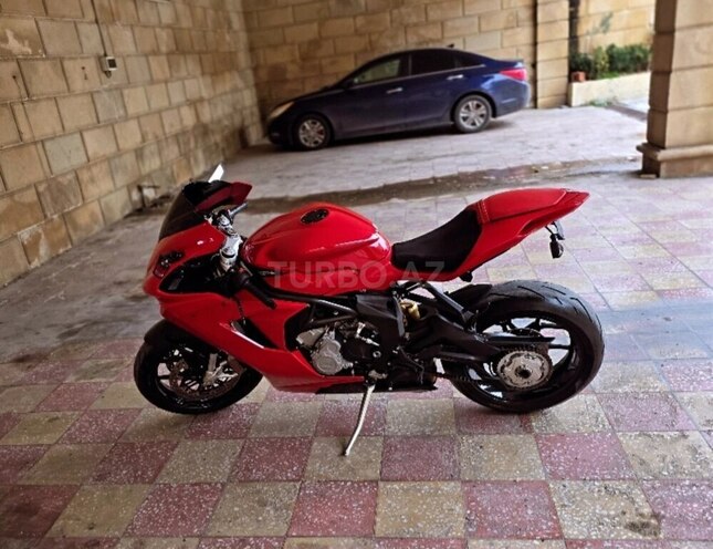MV Agusta F3 800 2014, 7,139 km - 0.8 l - Bakı