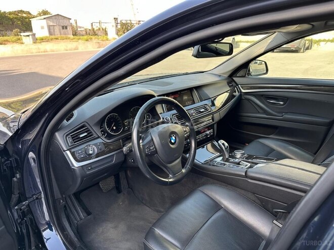 BMW 528 2014, 320,000 km - 2.0 l - Bakı