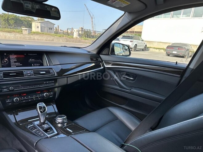 BMW 528 2014, 320,000 km - 2.0 l - Bakı