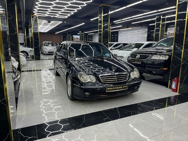 Mercedes C 270-8