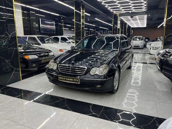 Mercedes C 270-13