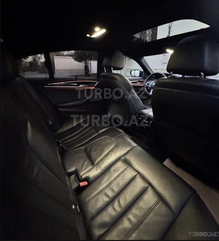 BMW 530-3