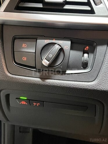 BMW 320 2017, 176,500 km - 2.0 l - Bakı