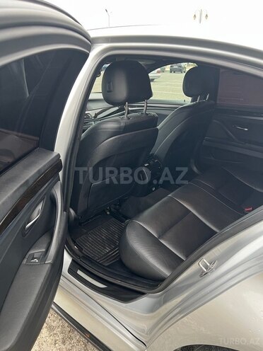 BMW 528-15