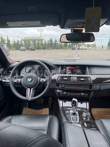 BMW 528-8