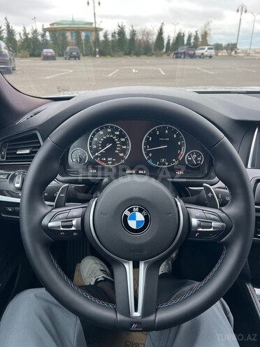 BMW 528-9