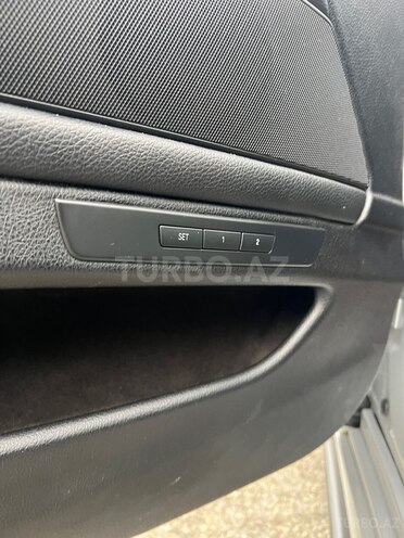 BMW 528-13