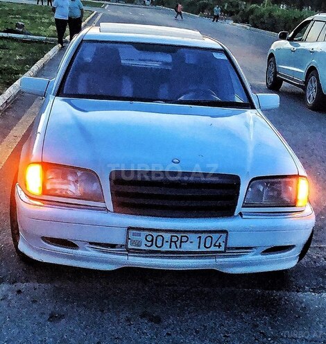 Mercedes C 230 1998, 280,000 km - 2.3 l - Bakı