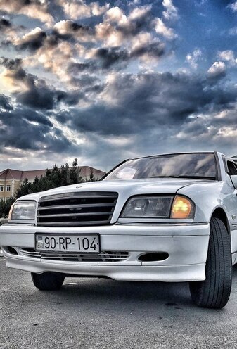 Mercedes C 230 1998, 280,000 km - 2.3 l - Bakı