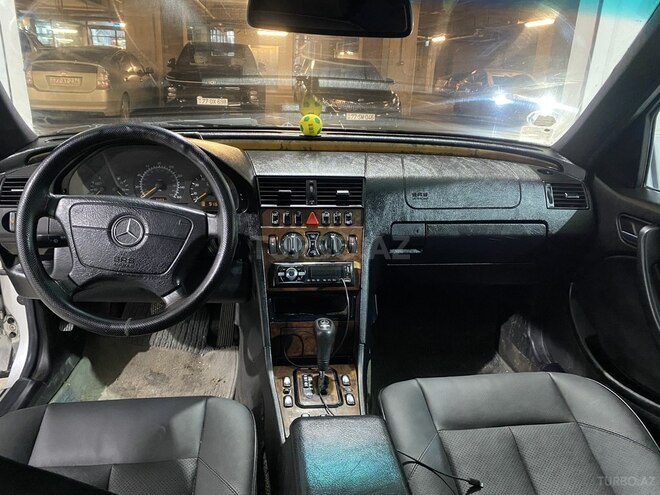 Mercedes C 230 1999, 250,000 km - 2.3 л - Bakı