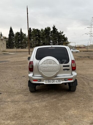 Chevrolet Niva 2004, 410,352 km - 1.7 l - Sumqayıt